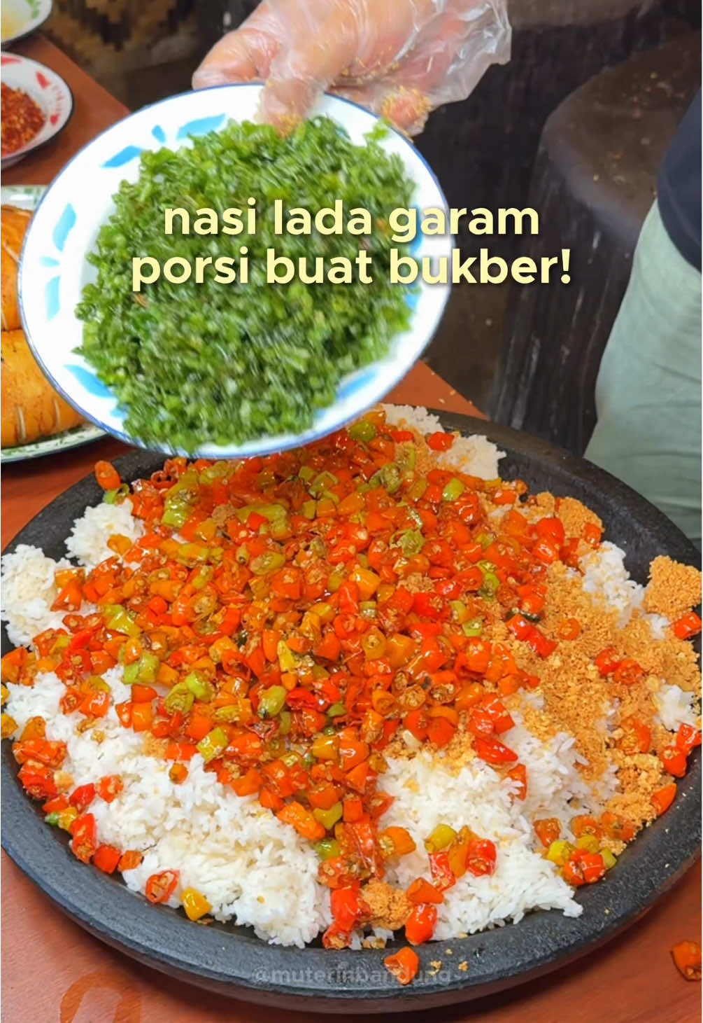 @sabriena @muterinbandung