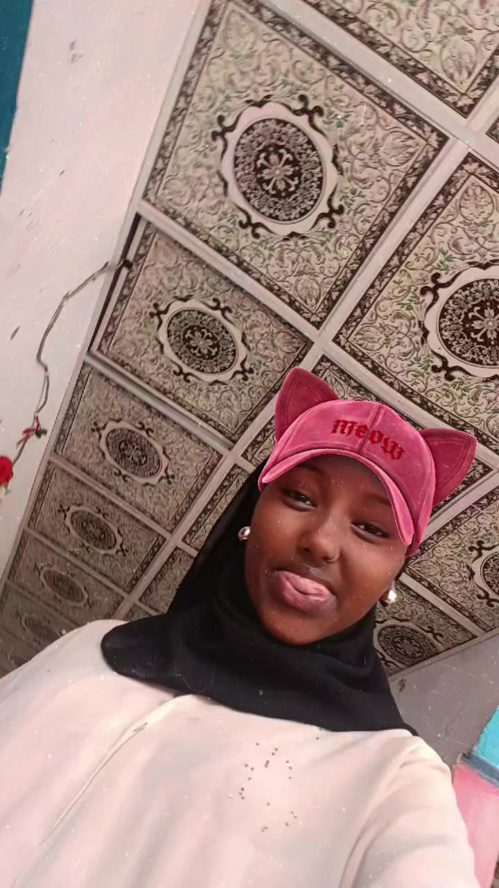 @Love birds somali A ~H