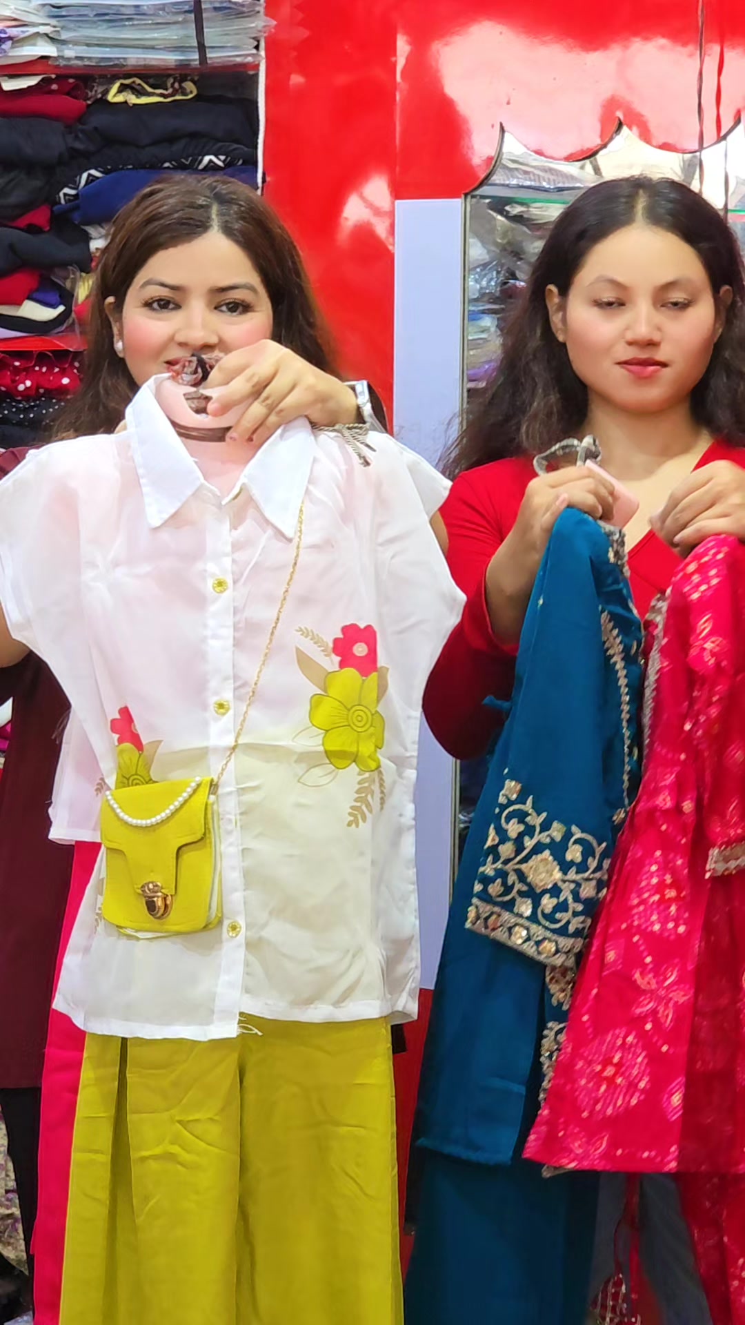 @डिजाइनकलेक्सन बिर्तामोड होलसेल