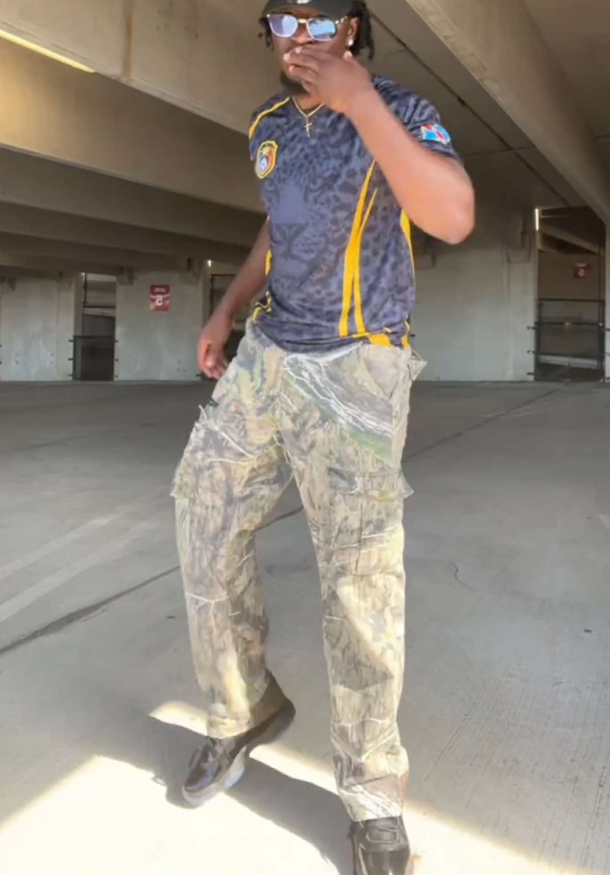 @Mr✰JOJO🦅