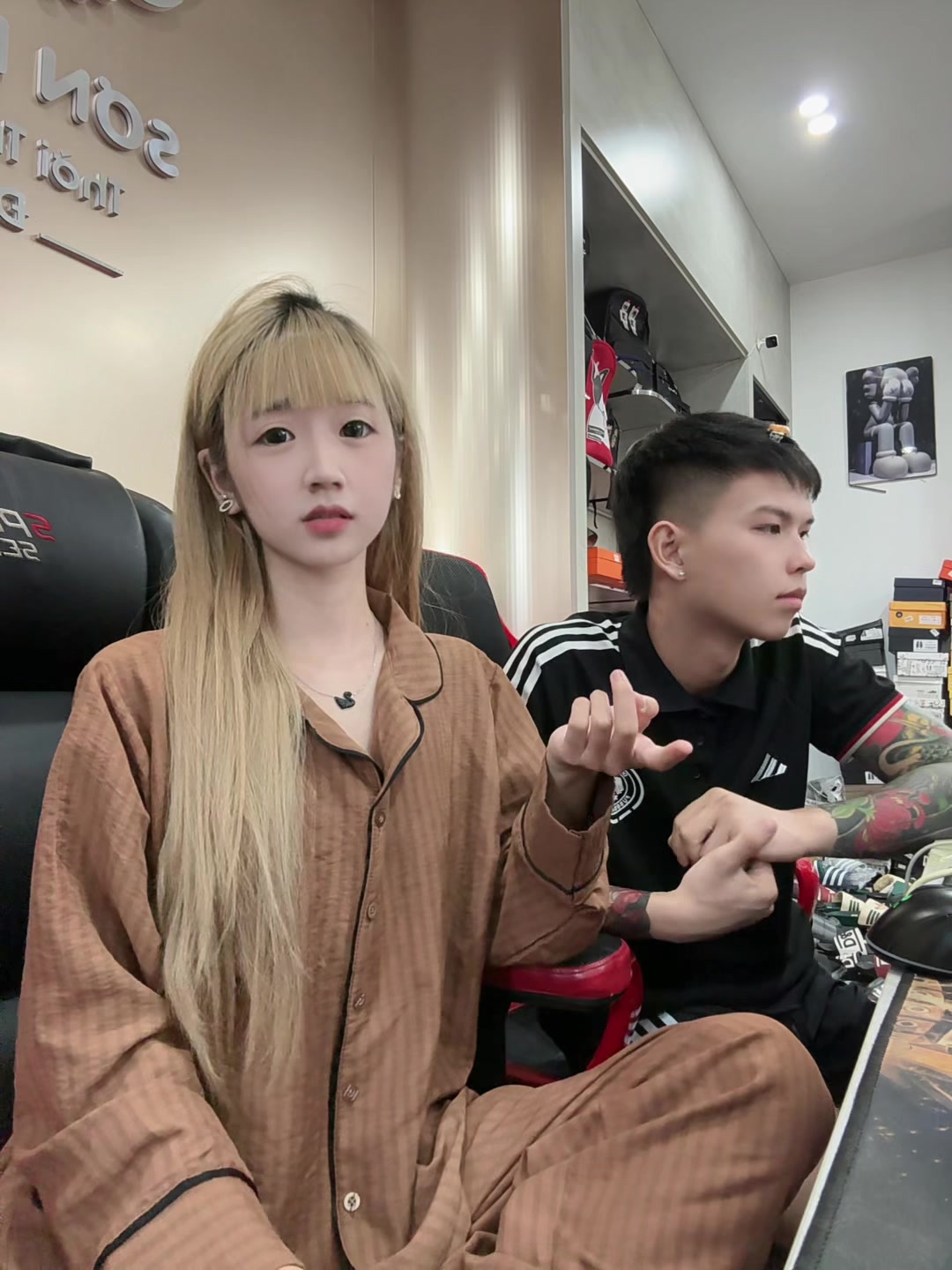 @Uyenn Dâuu🍓