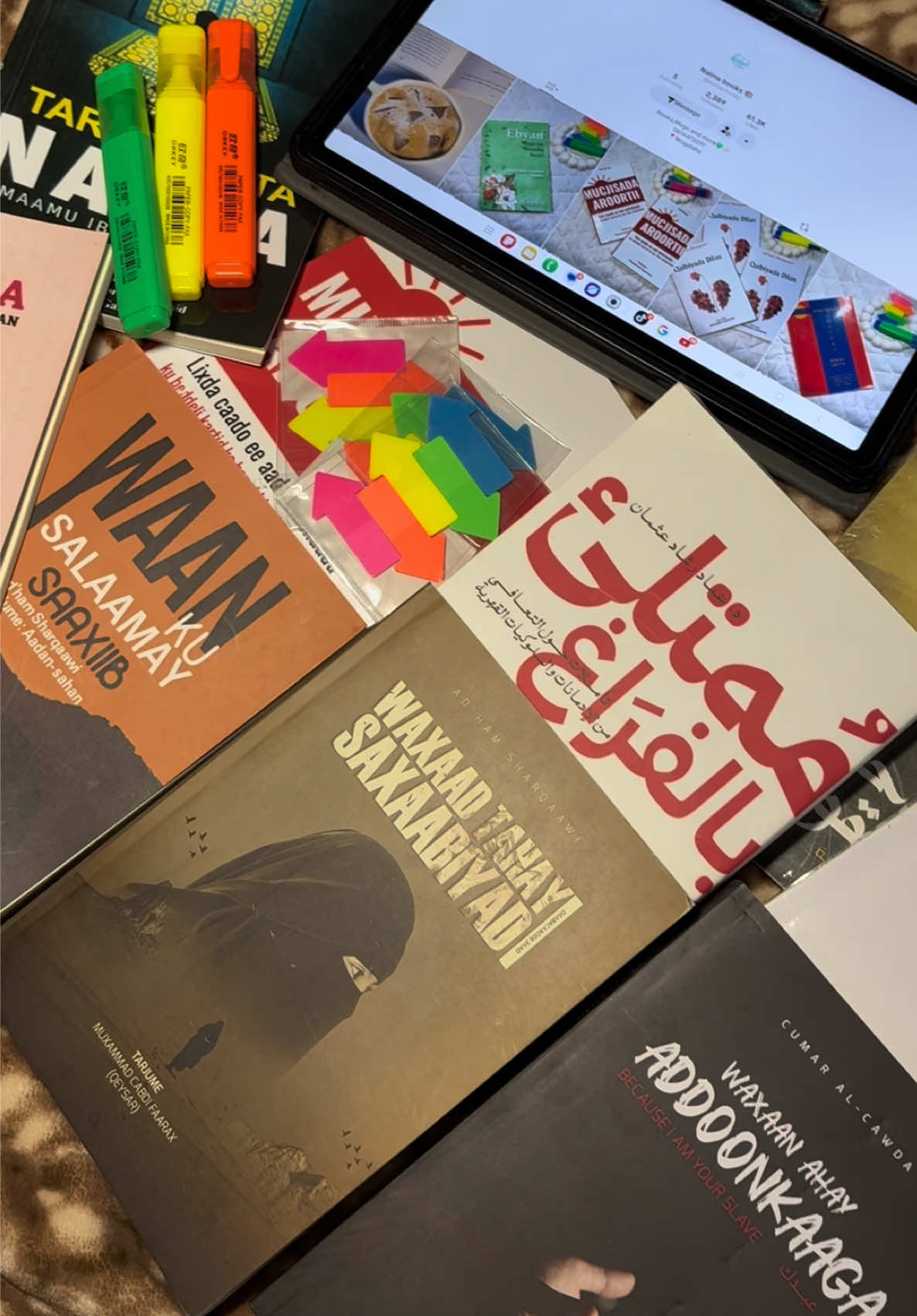 @Naima books 📚