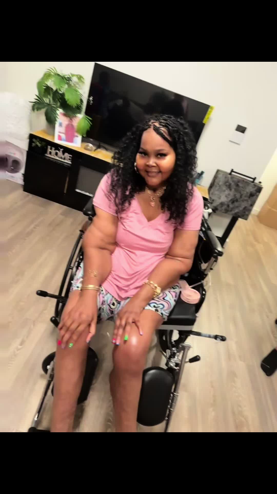 @Tevnae Joy
