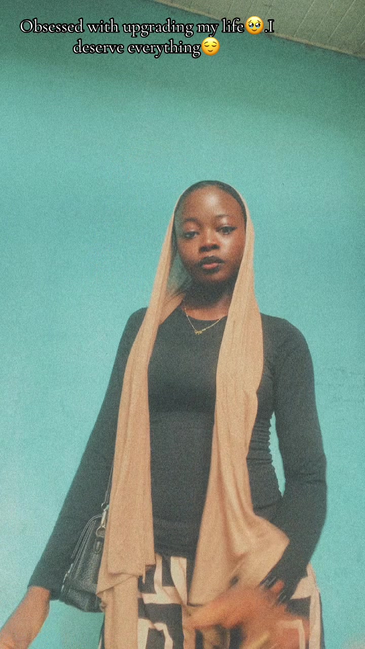 @brown_teemarh