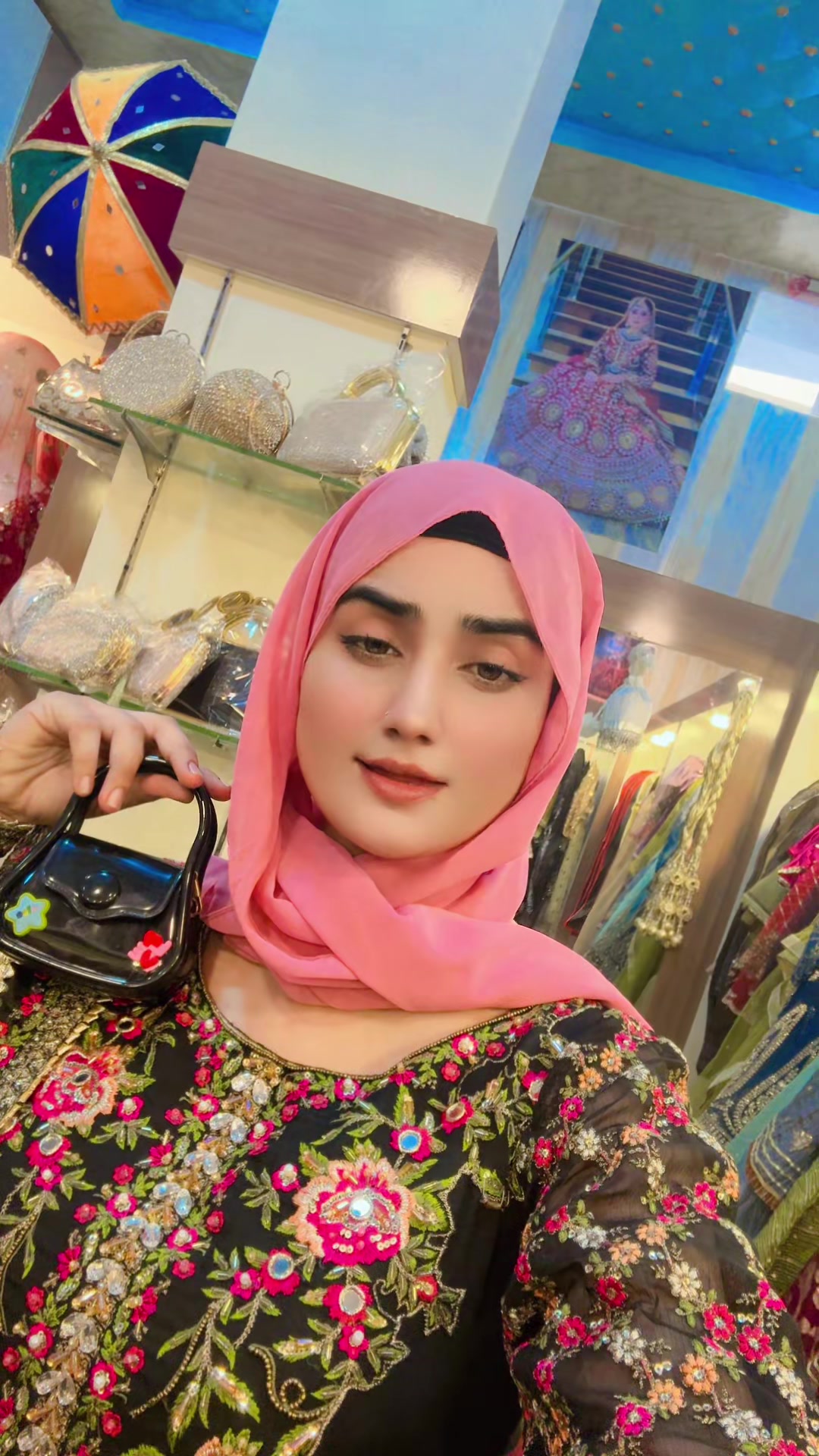@Asiya khan