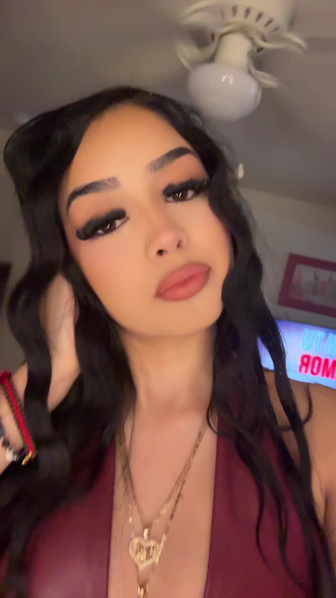@️