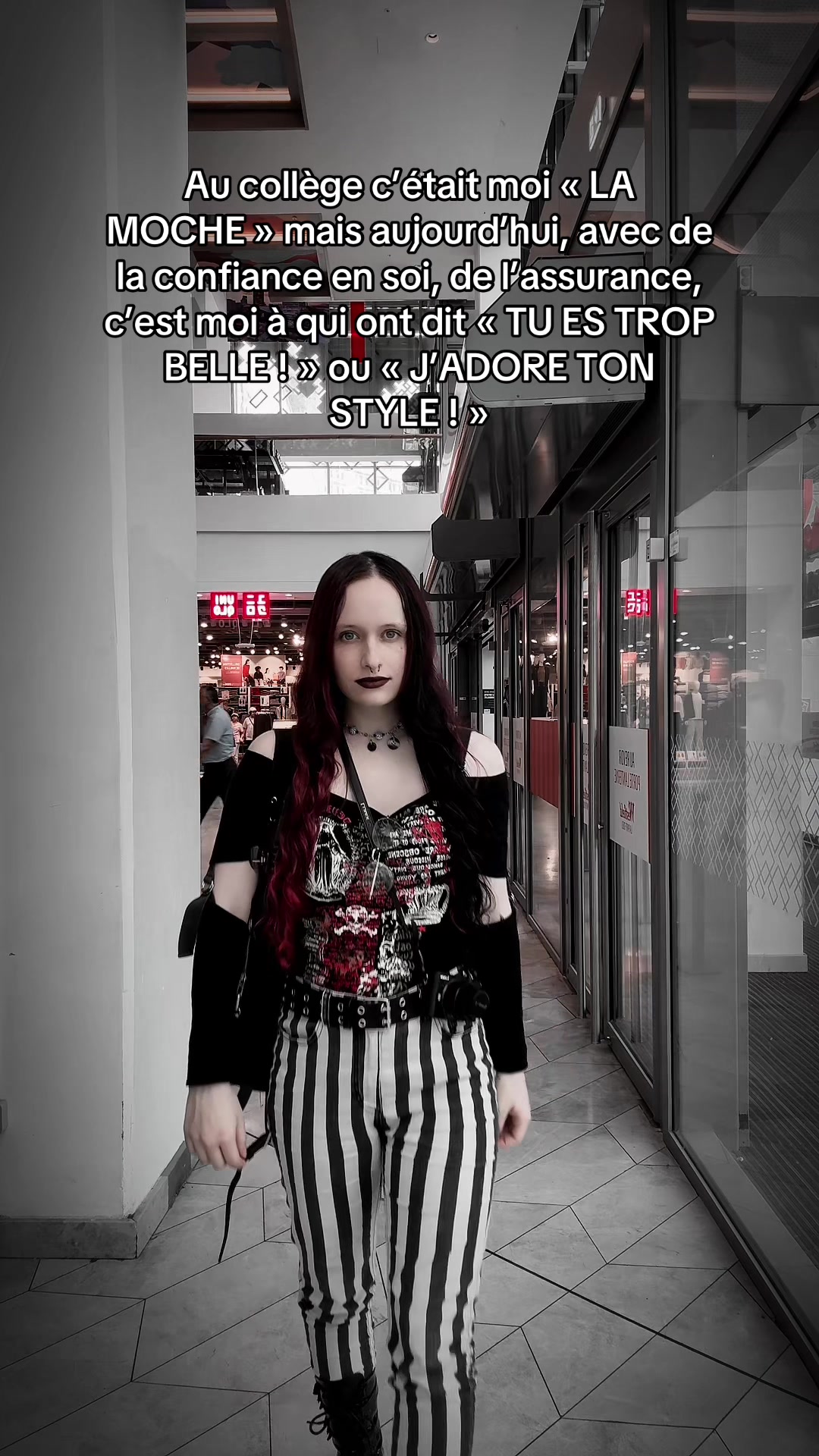 @🦇 𝔐𝔞𝔯𝔦𝔫𝔢 - Goth Girl