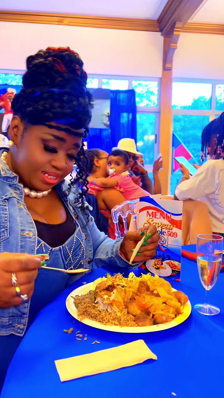 @🇭🇹🇫🇷Nahomie Jean Baptiste
