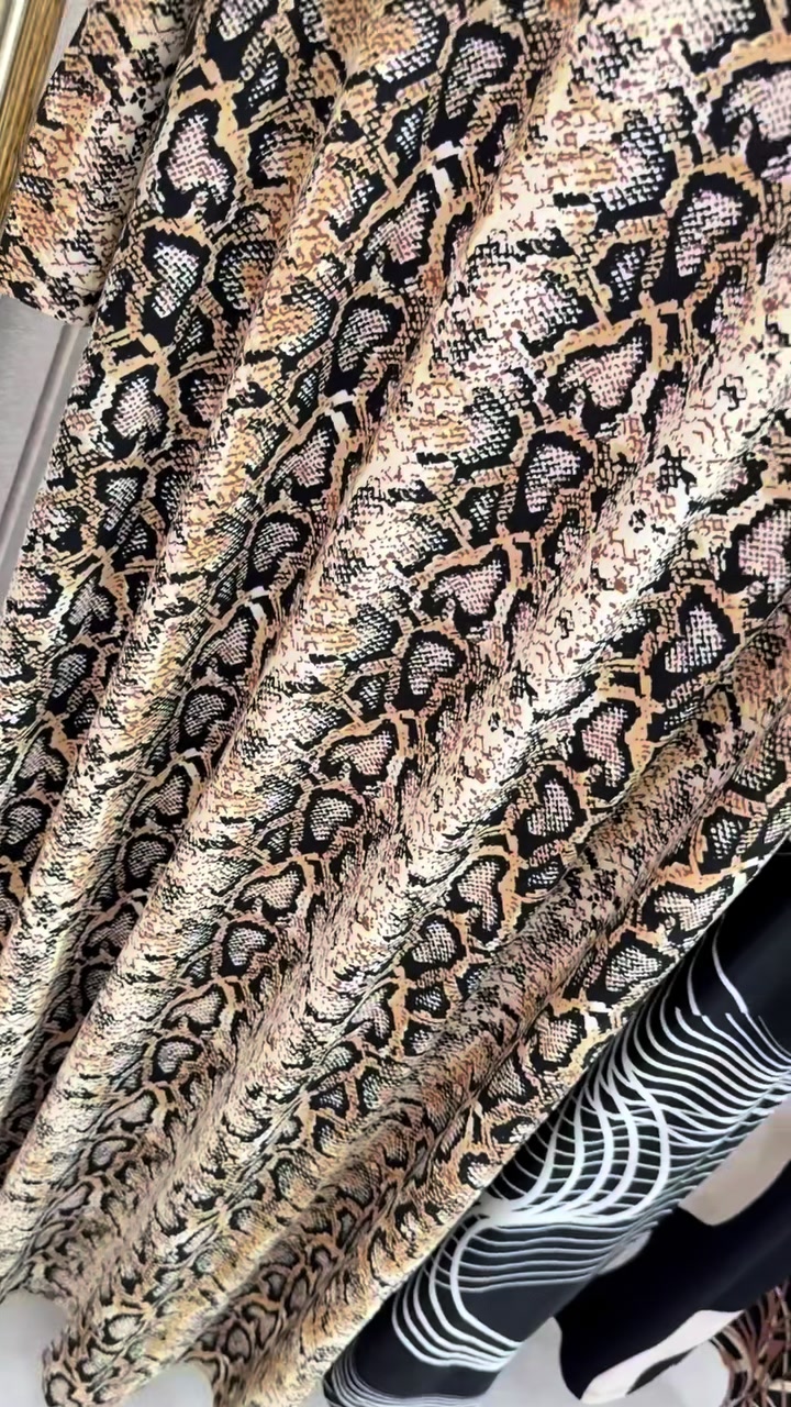 @Modamoda