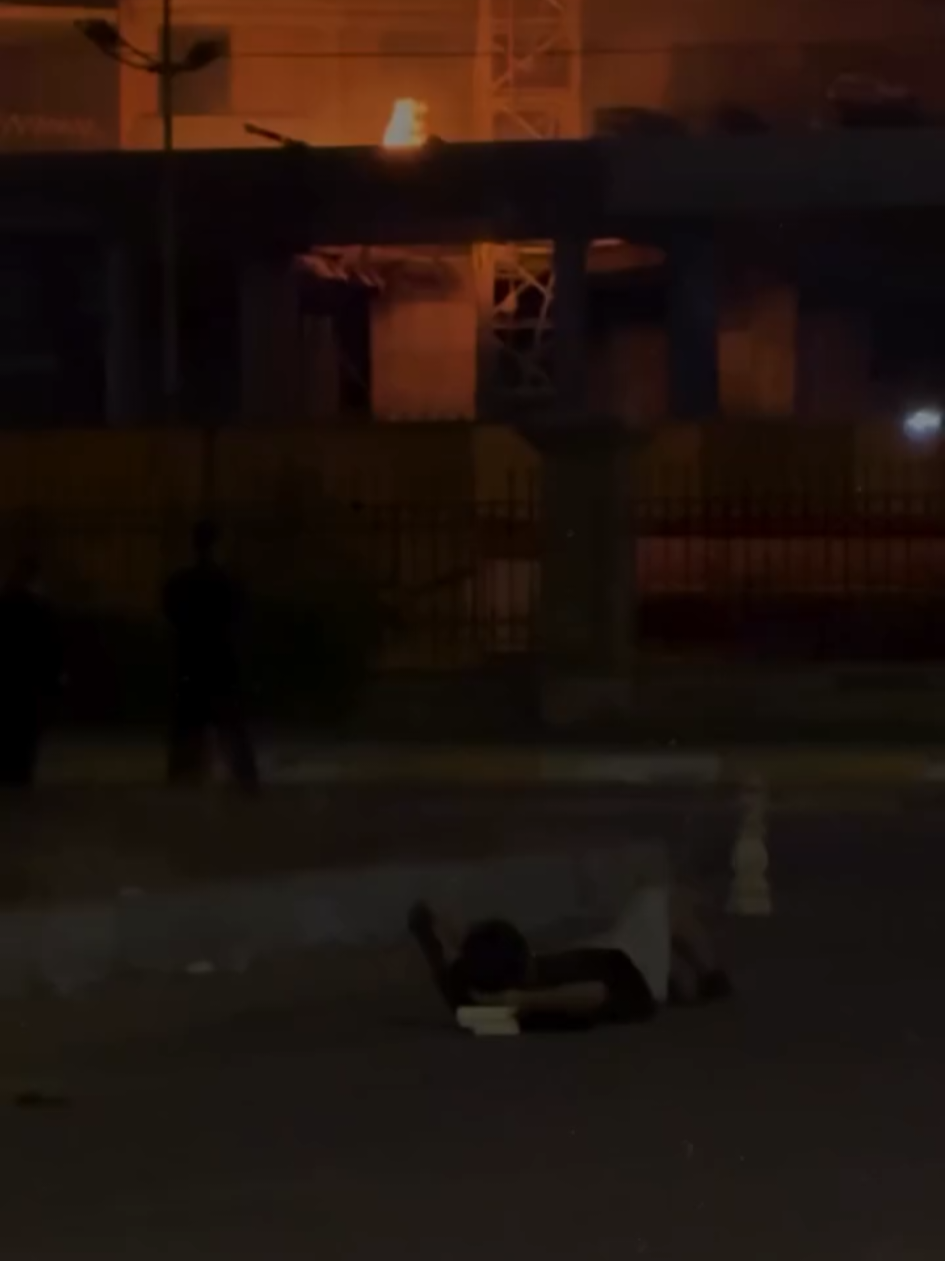 @Mehrab / مهراب