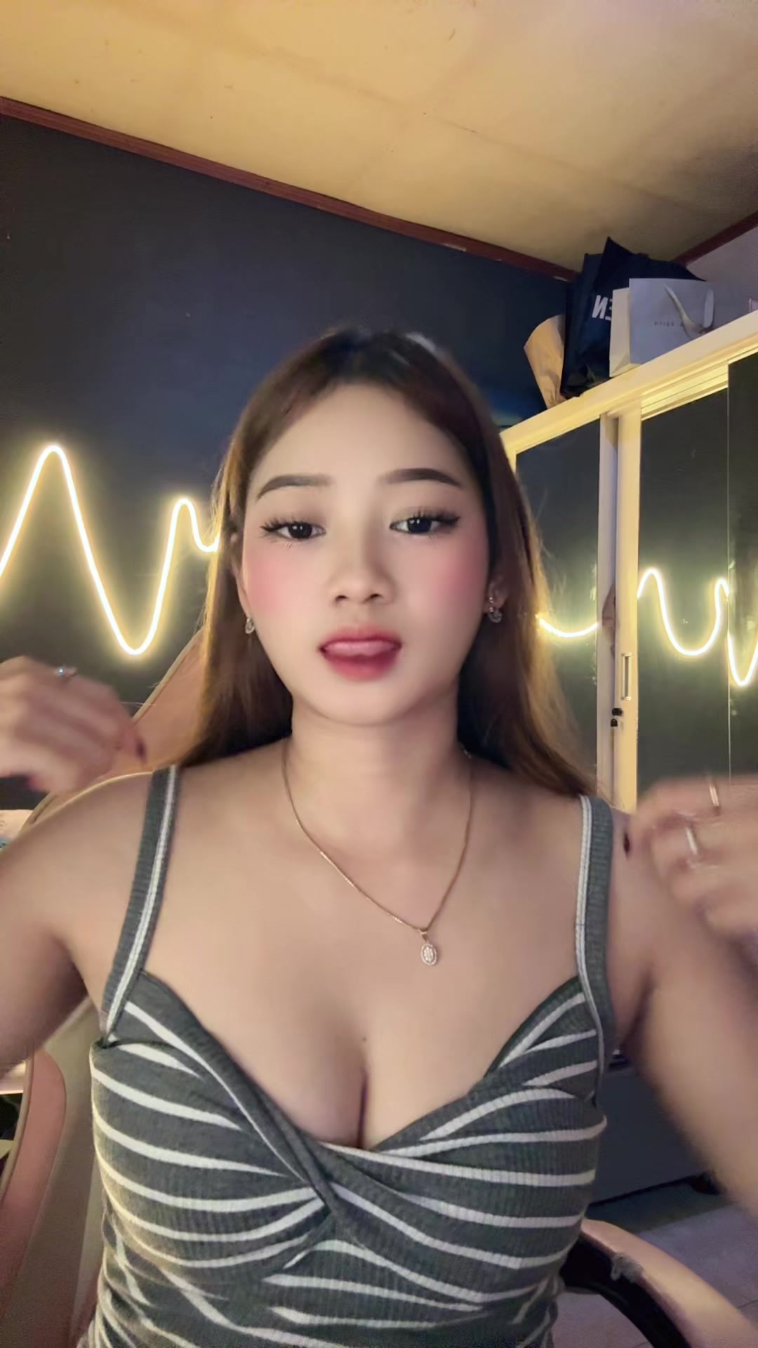 @Susilll