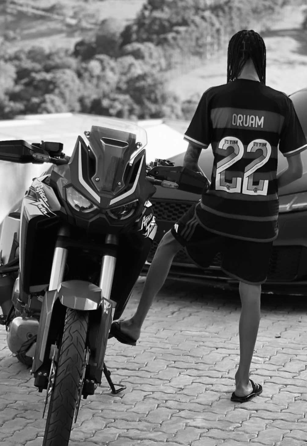 @mnk7! ✘