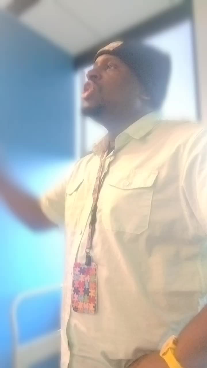 @Jarred Bolt The Autism One🧩🧩