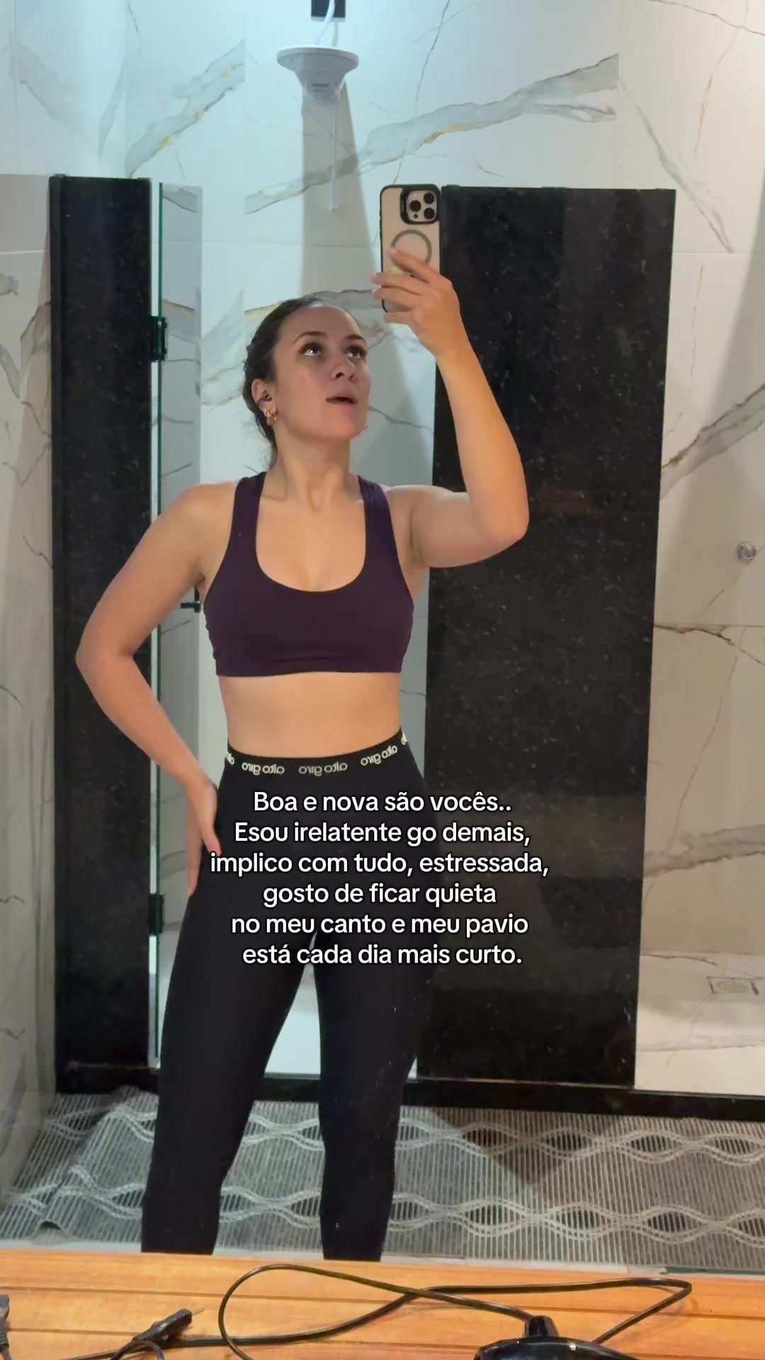 @celena_tavares