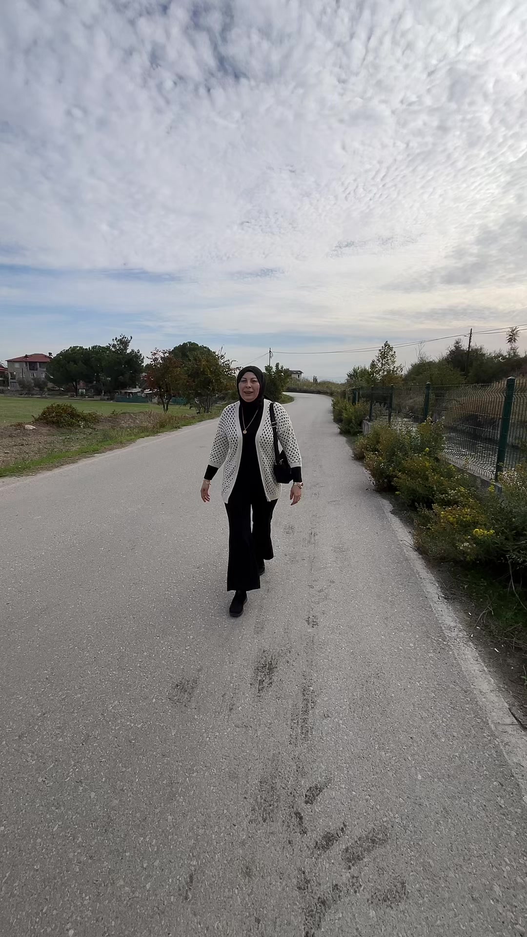 @bay.bayan.kaya