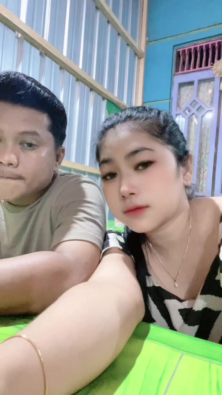 @MegaAlpeby