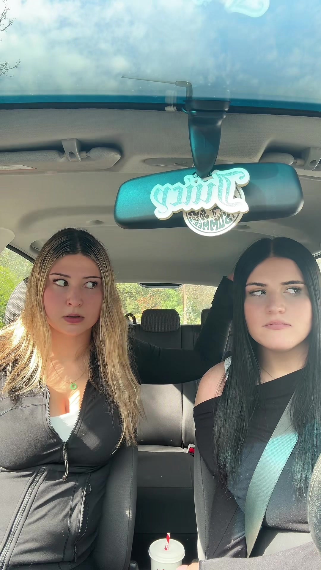 @jade