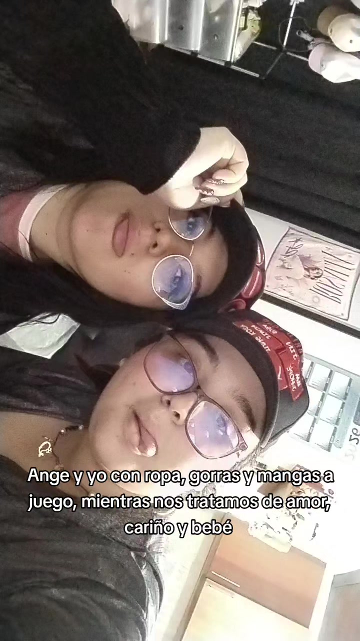 @Mochi12