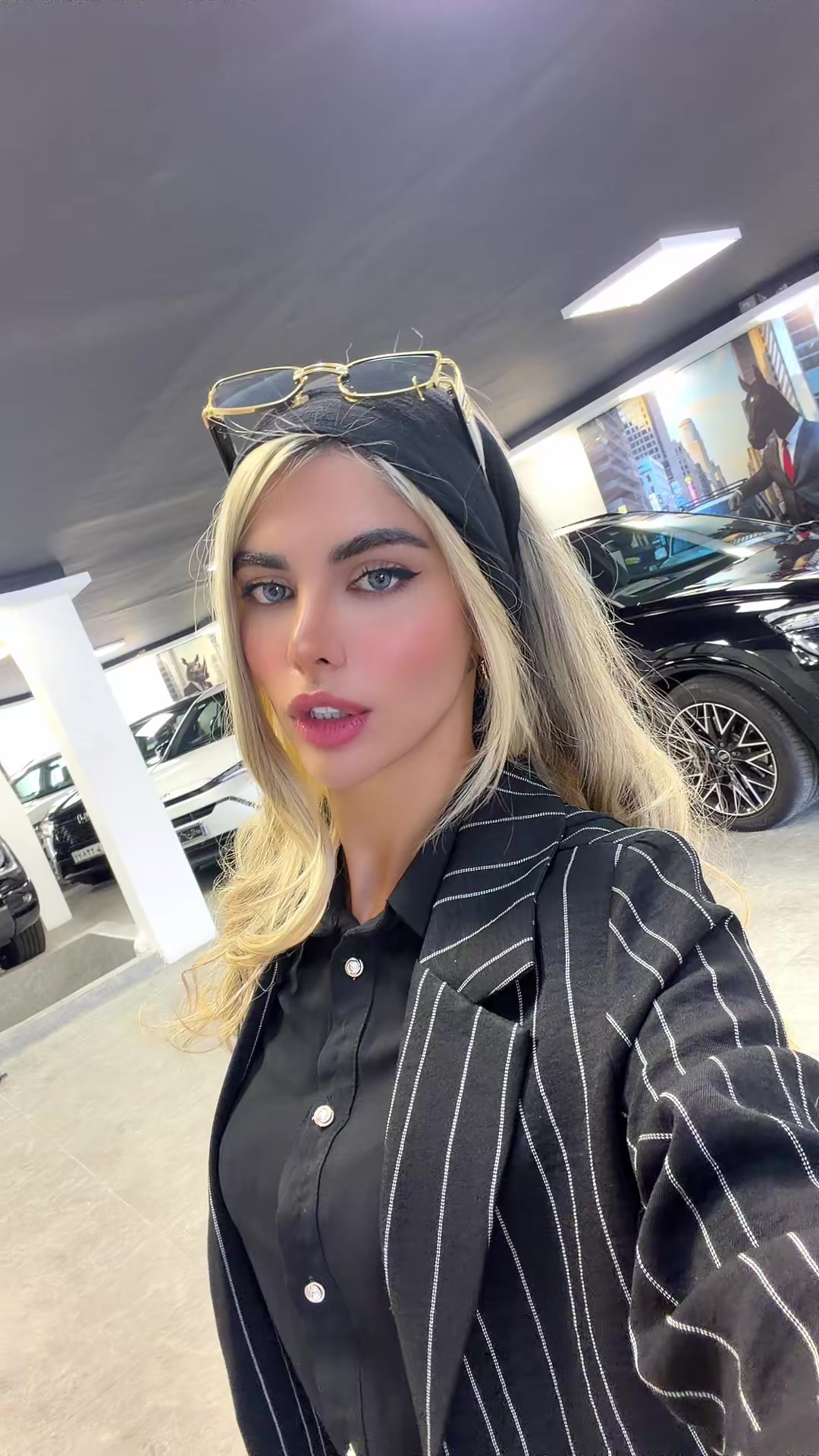 @Niloofar