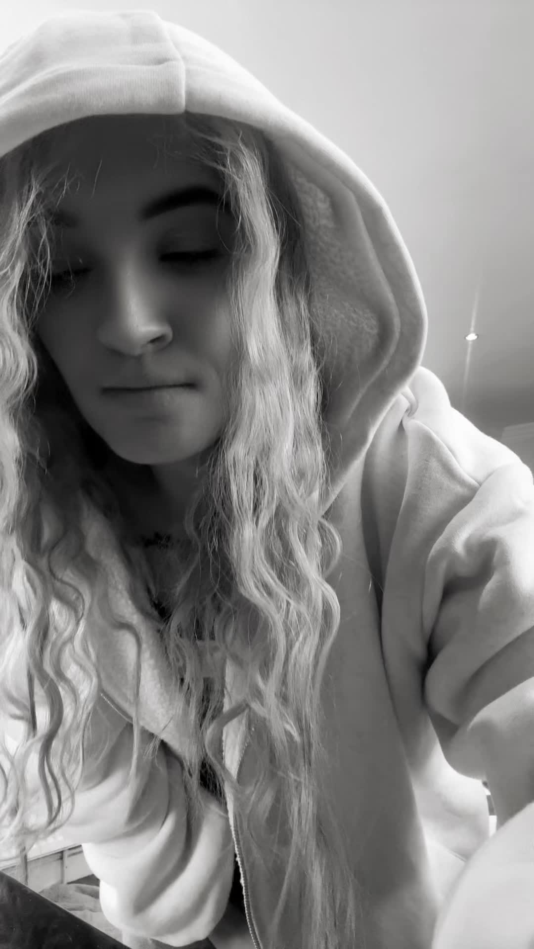 @Sophiiee28