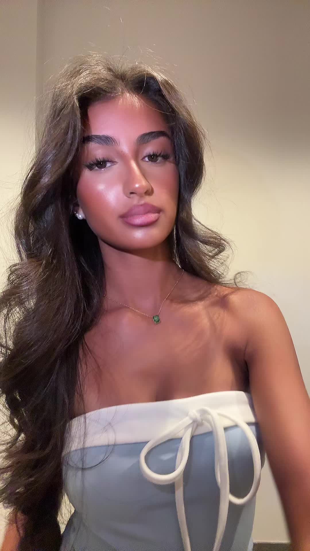 @LUNA LUANA AMIRI