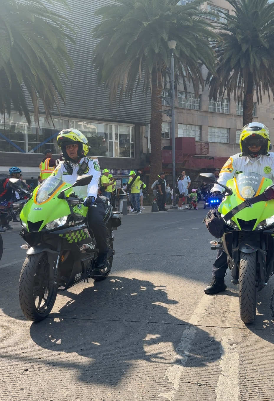 @SomosM&aacute;sLosBuenos🚔🚨