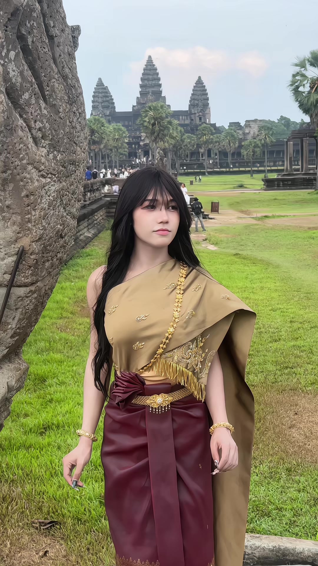 @កុយ-official