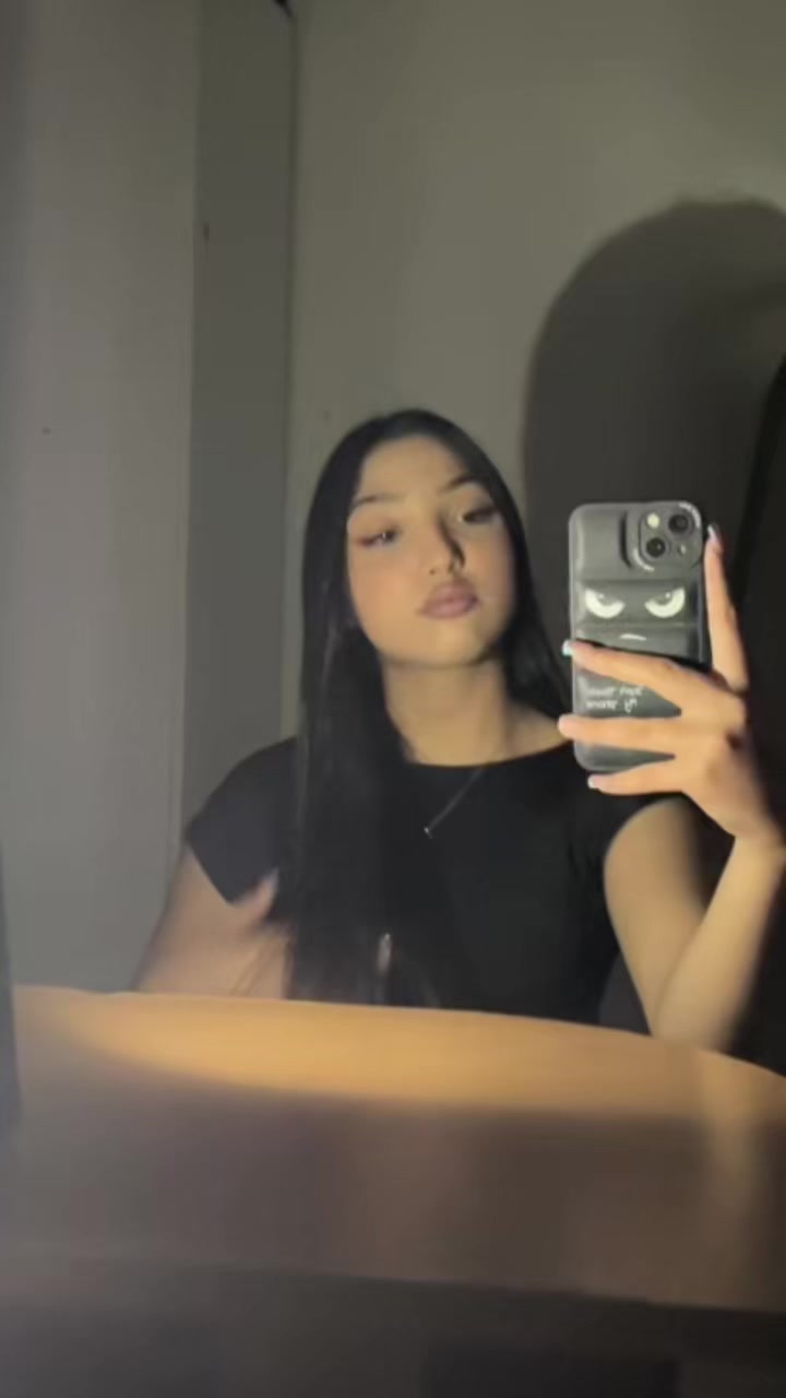 @Ella.zmn💋