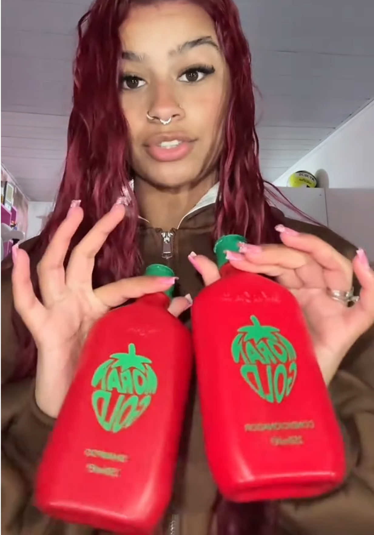 @Ana