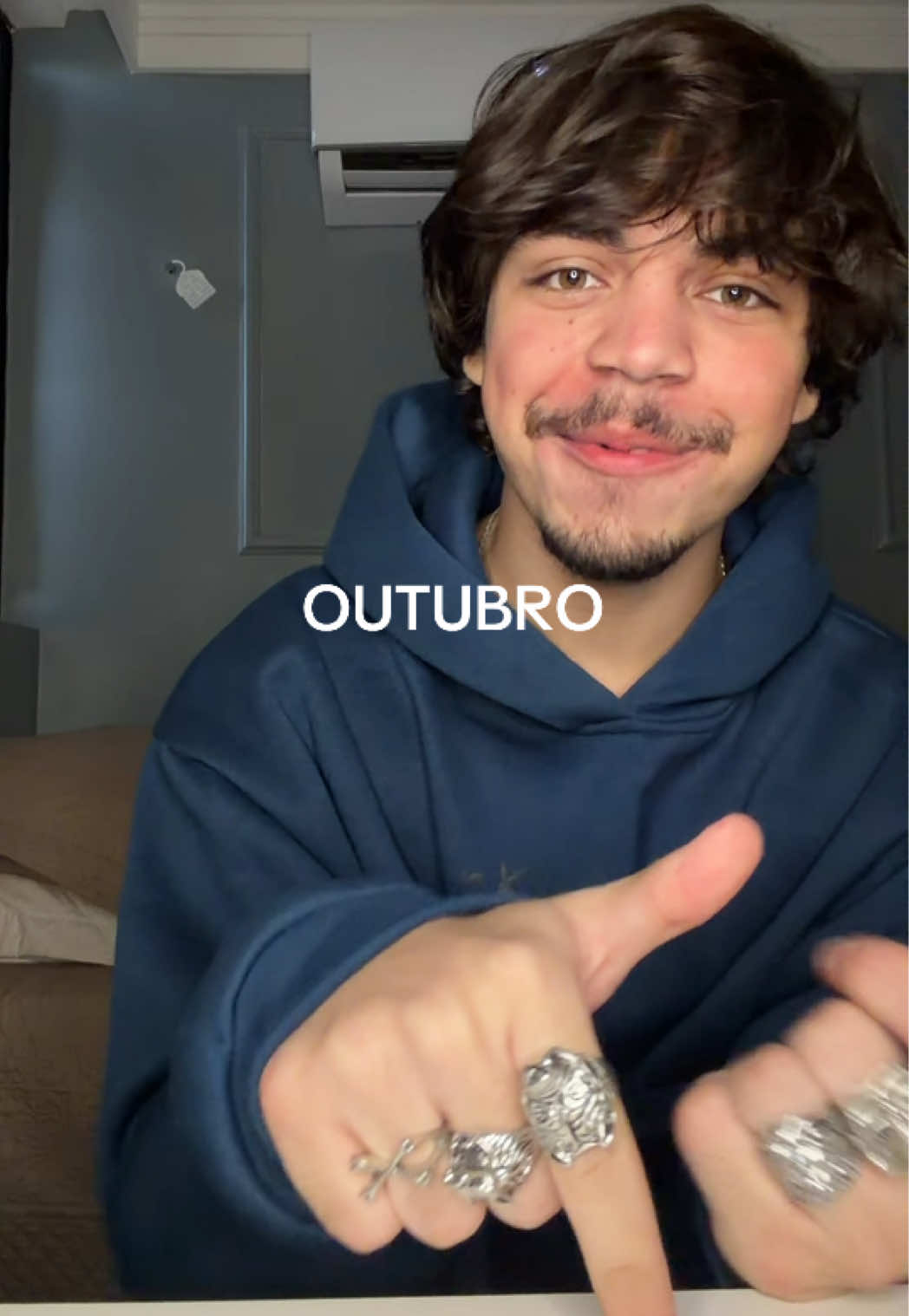 @Augusto César