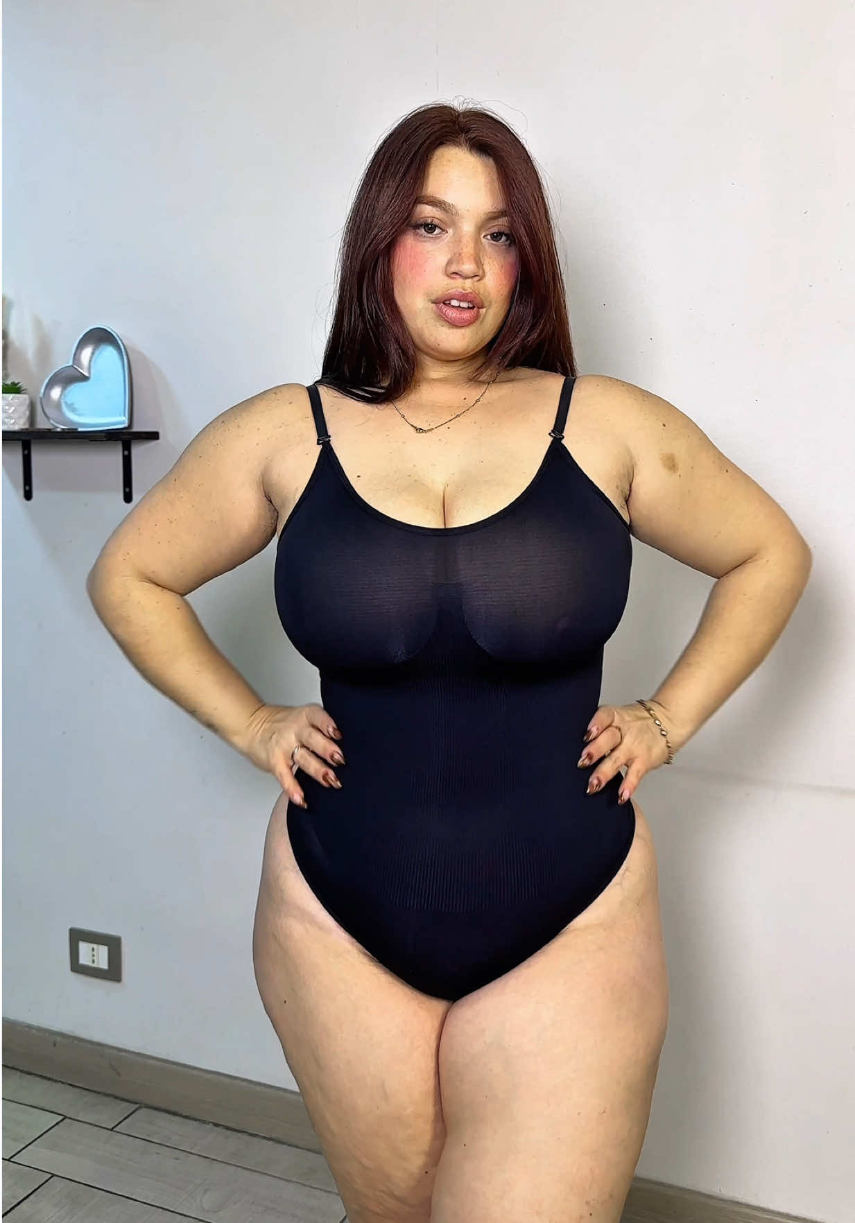 @𝐂𝐨𝐧𝐧𝐲𝐁𝐨𝐮𝐭𝐢𝐪𝐮𝐞