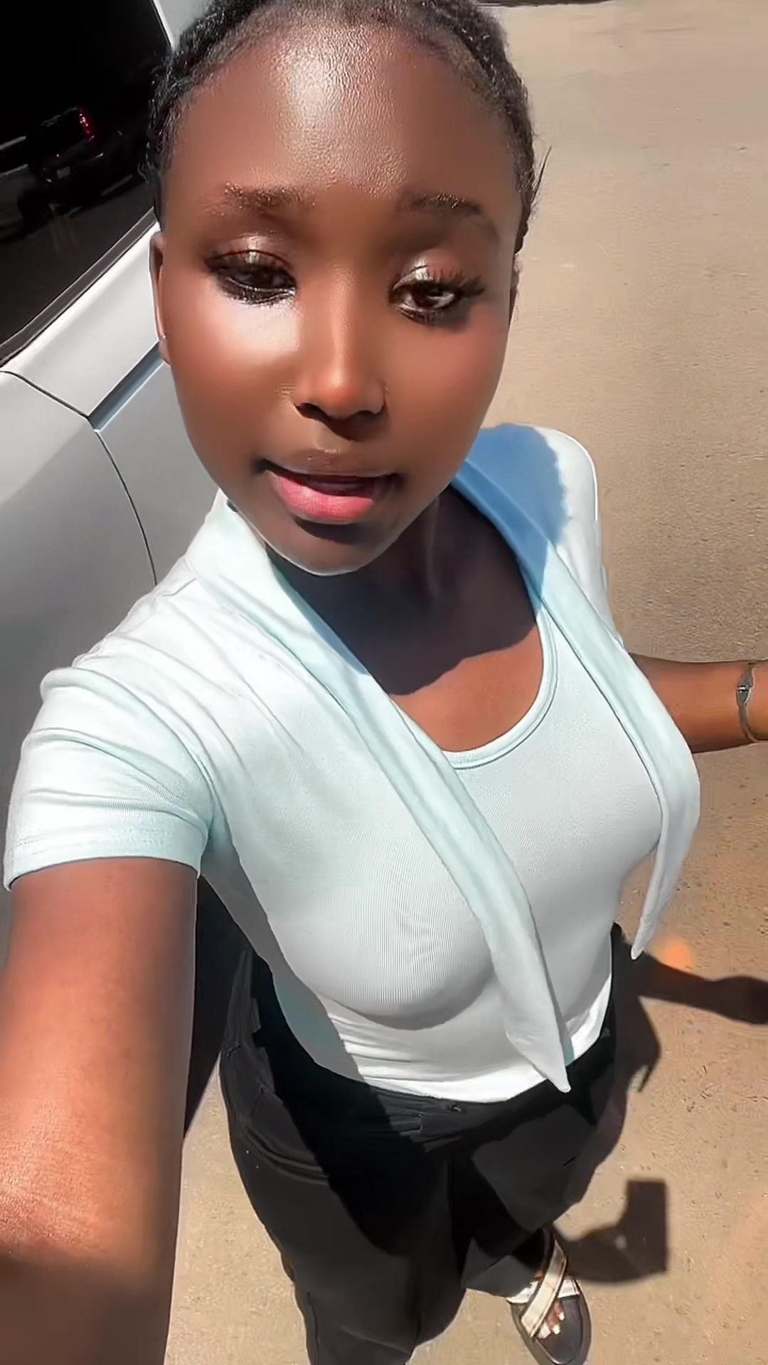 @Just a girl 🦋