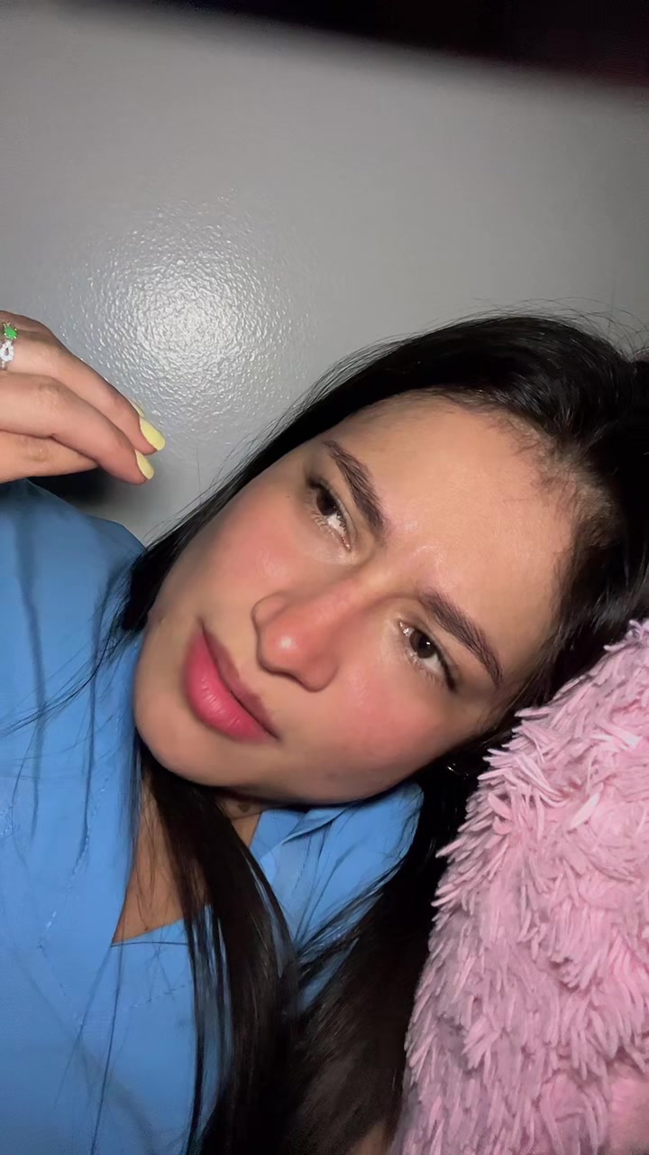 @Karolliceth