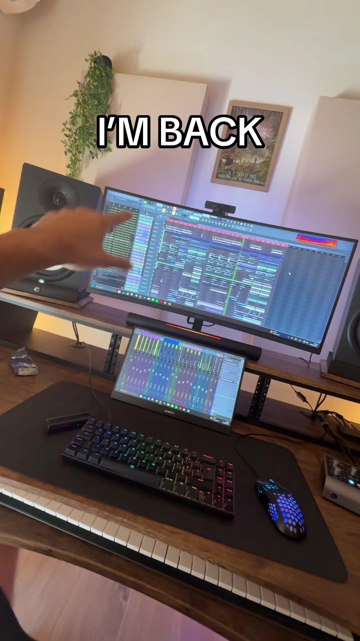 @EXPOSITO
