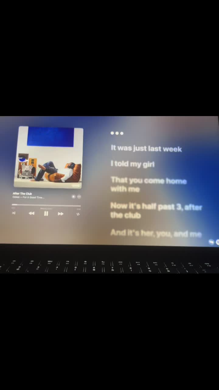 @Lyricist 🎧