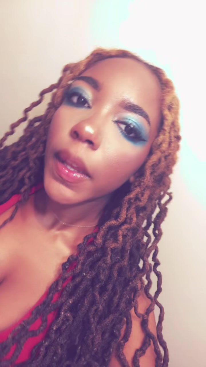 @sexiestdreadhead