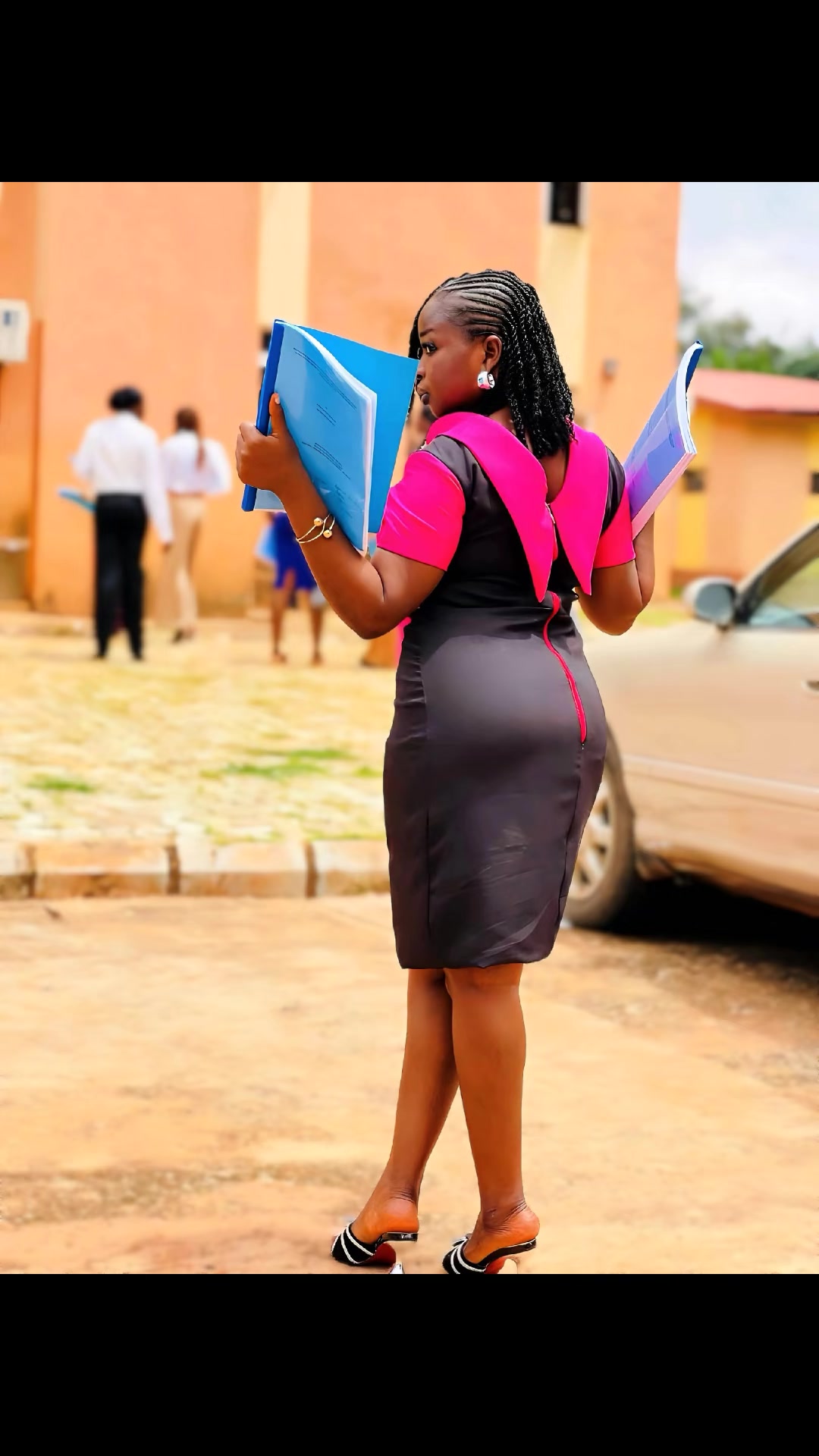 @Akoh Queen