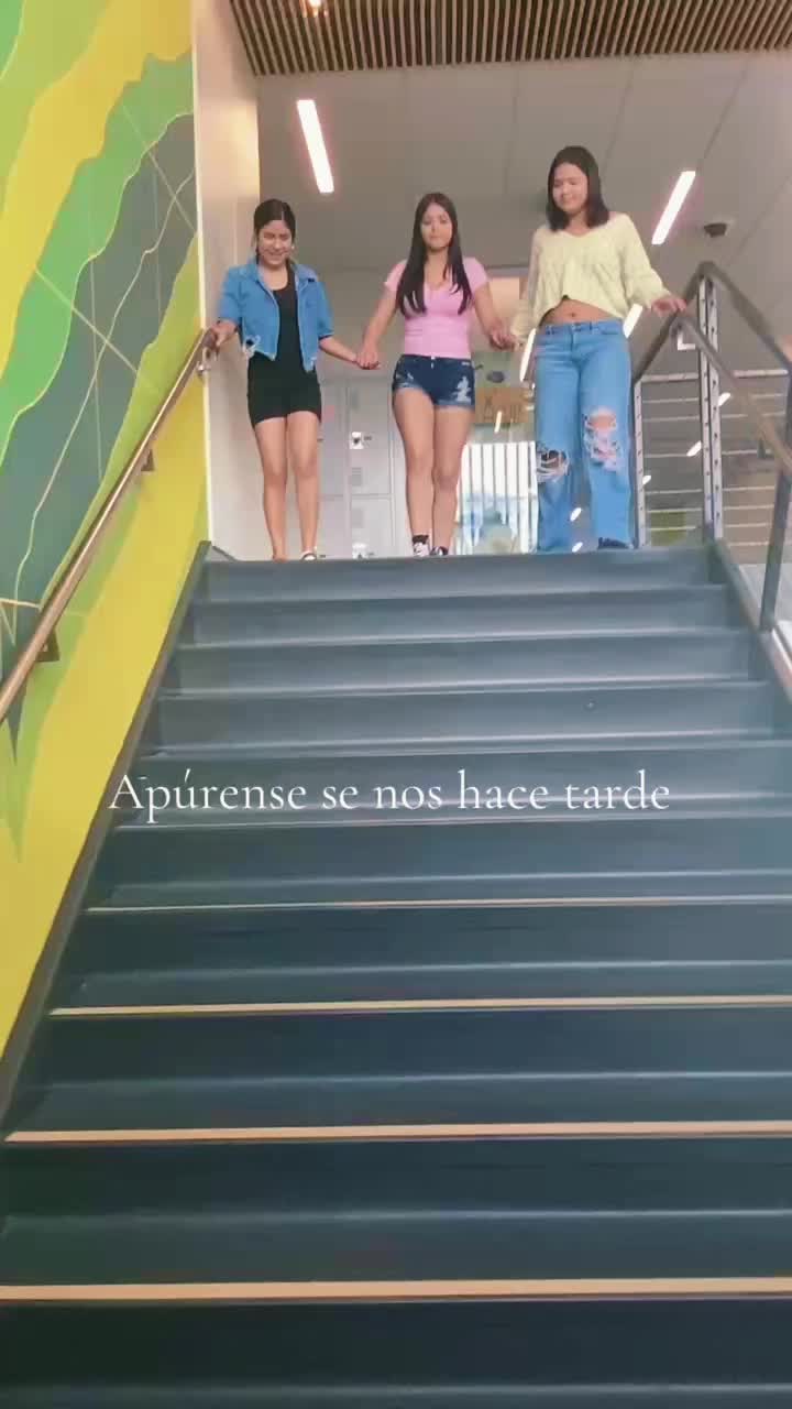 @🌻Sara Aguirre💎🎙💰🦜🩷🍒🔥