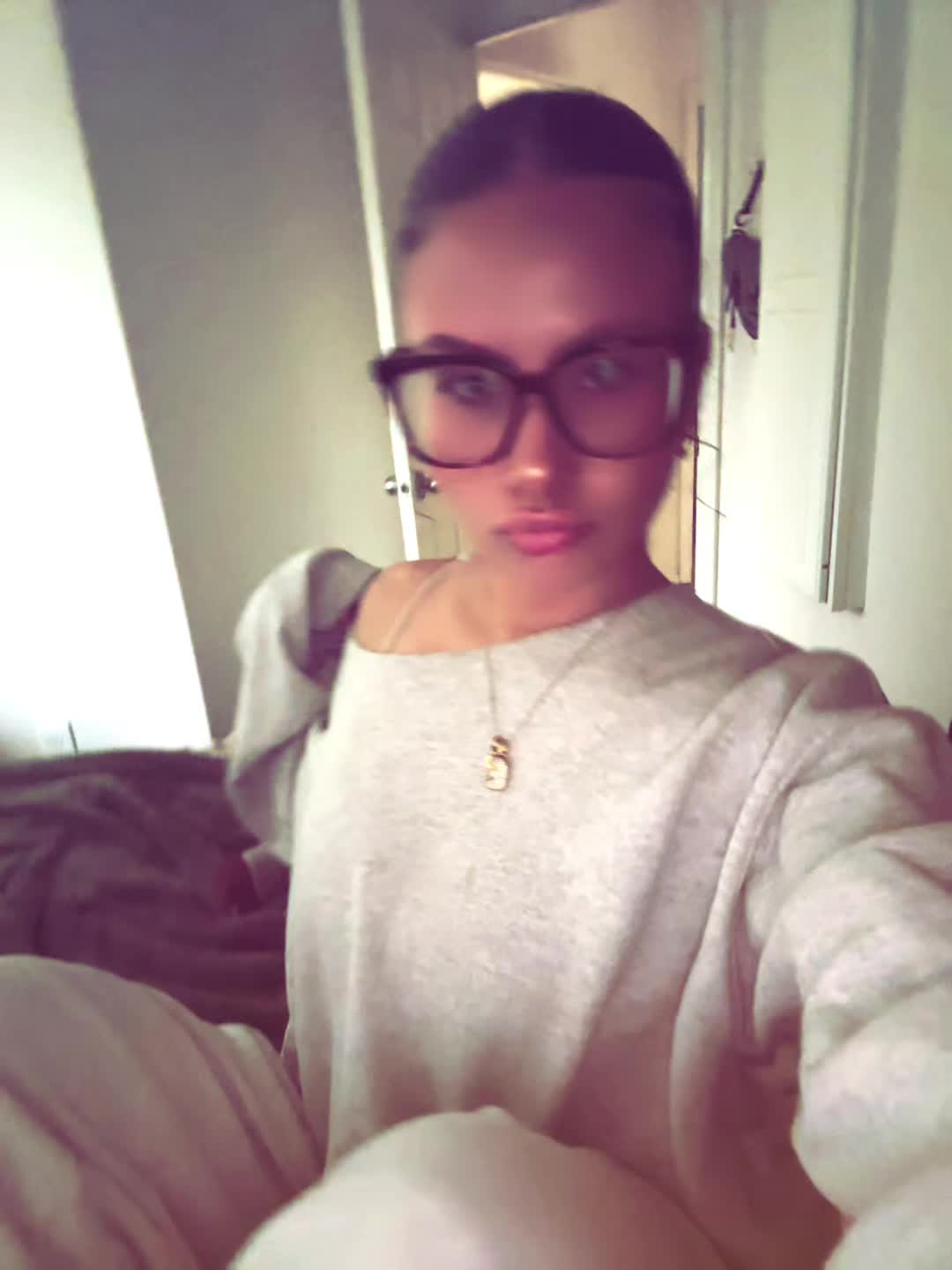 @Emi