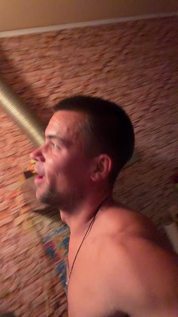 @Женька🐻