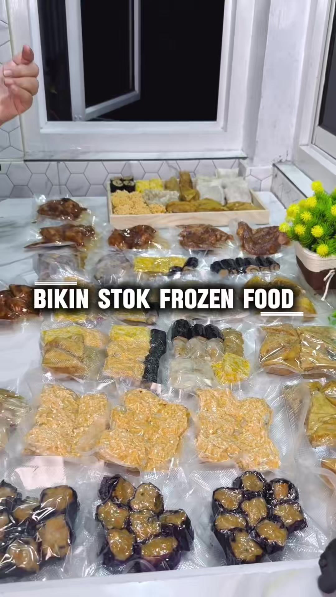 @Mama Akbar Alicia