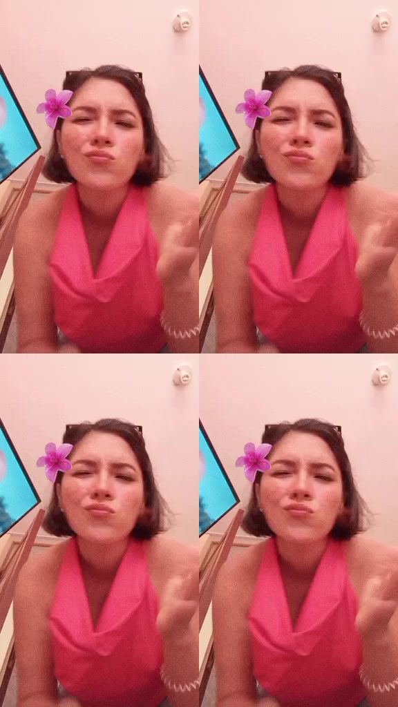 @Olenka 🦋✨️