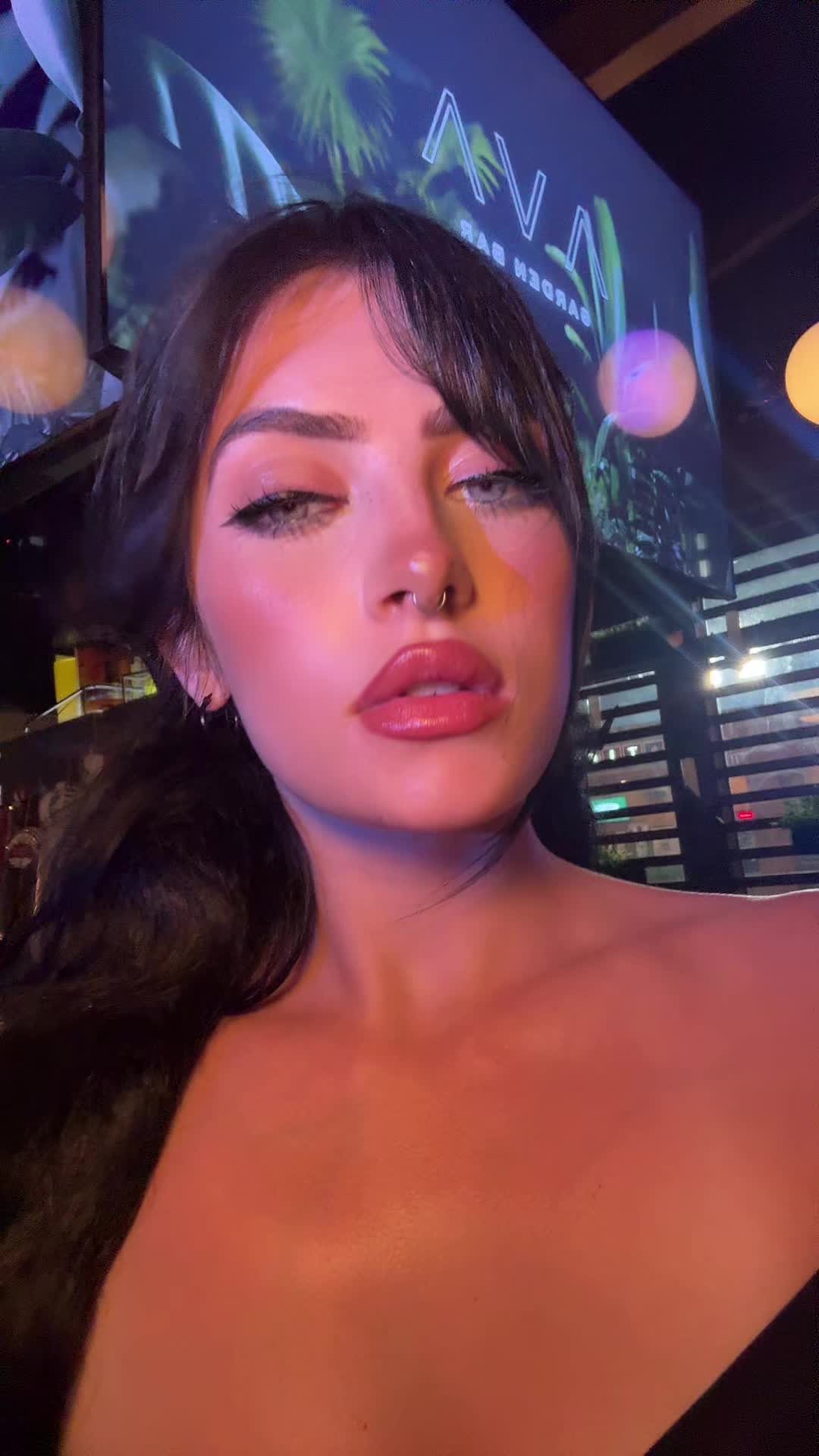 @lilliezworld