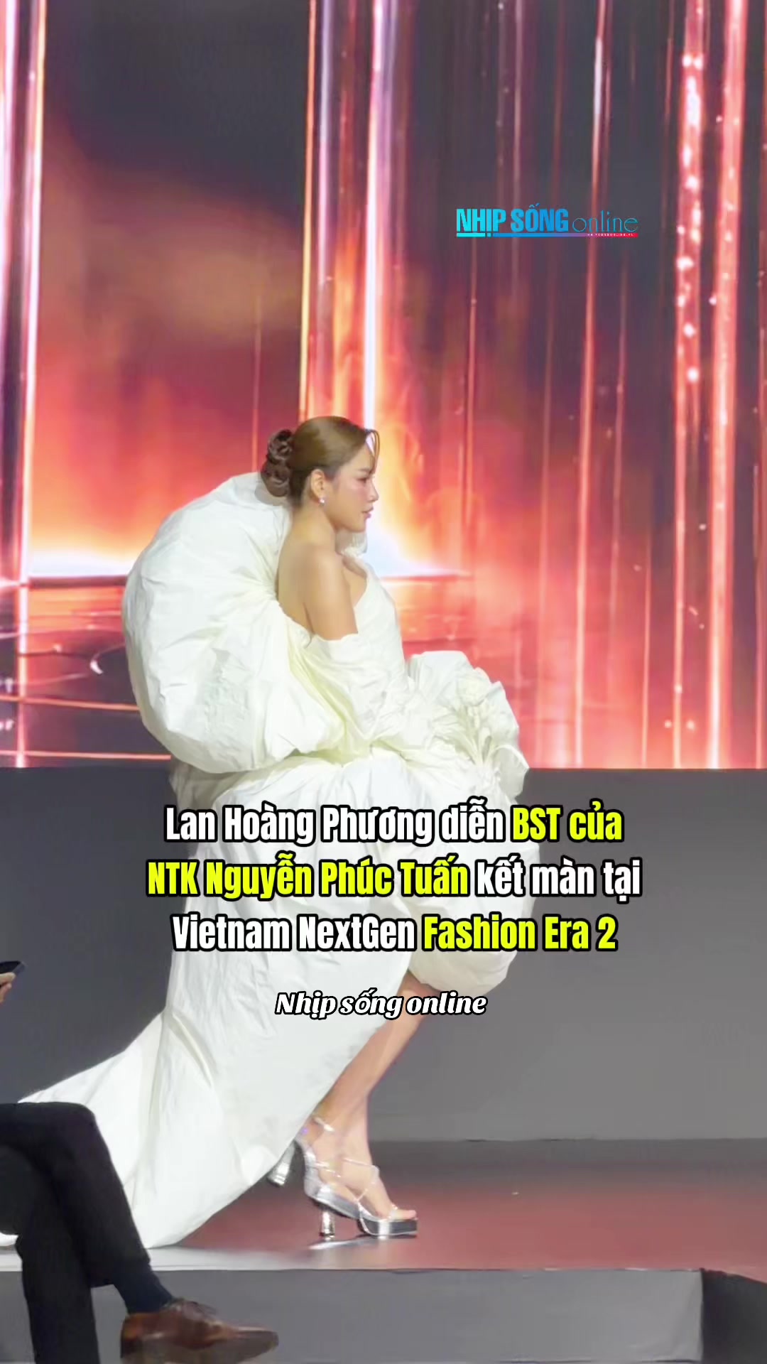@Nhịp Sống Online