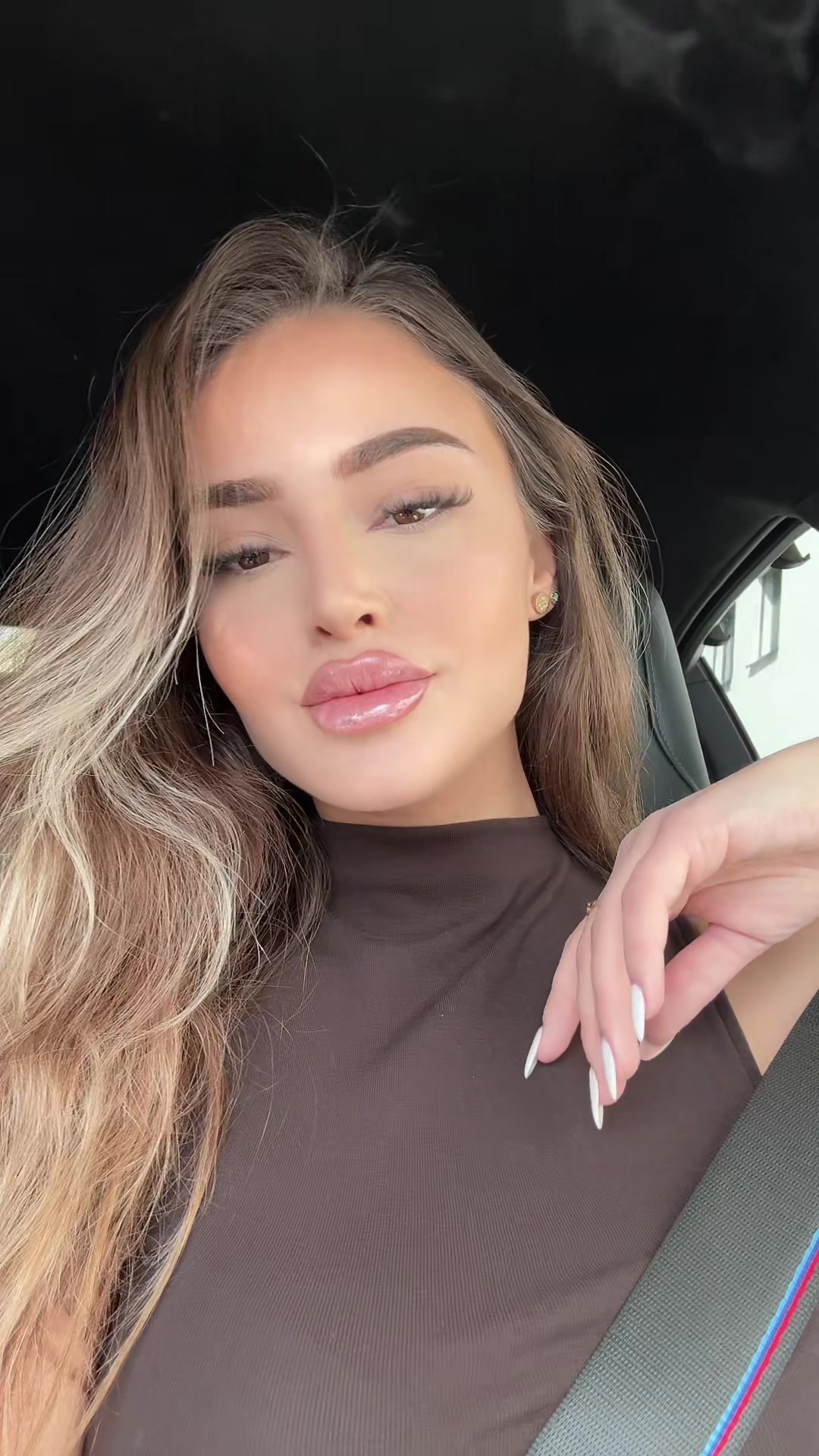 @viiola.s