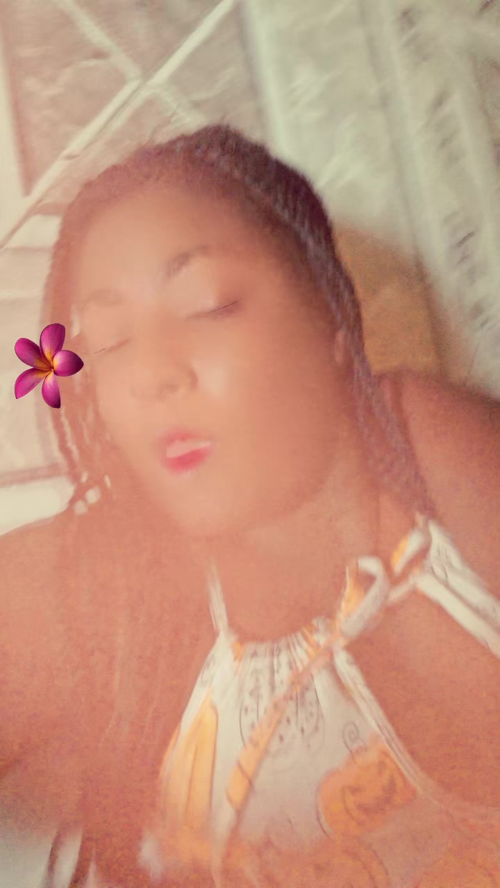 @sherloo la courageuse