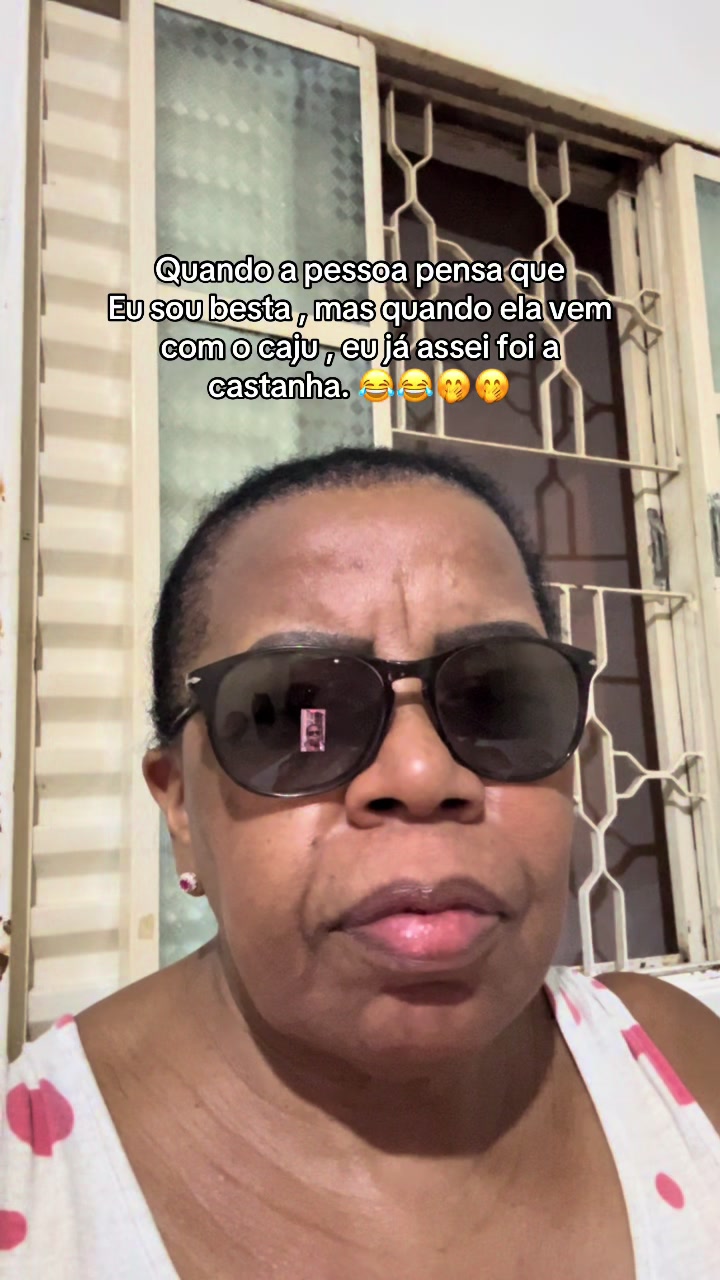 @memezeiras_.