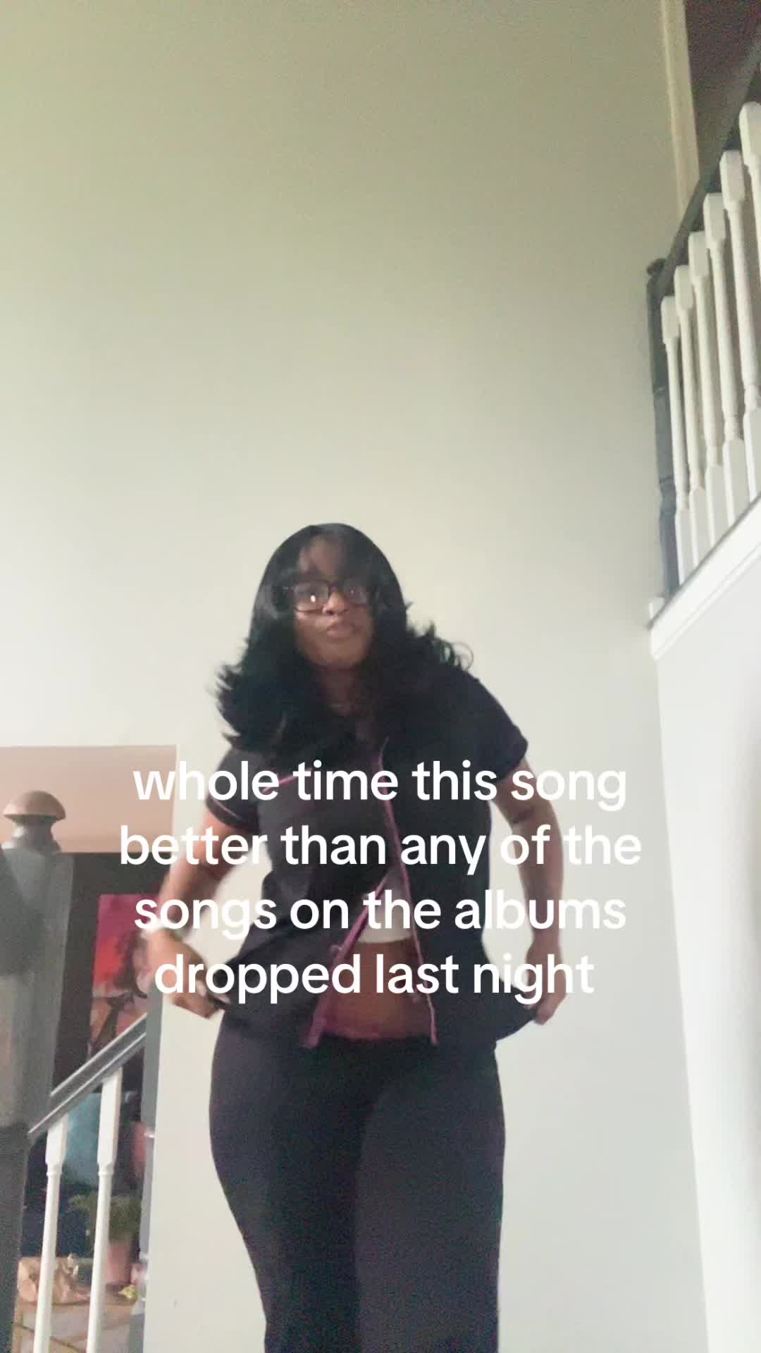 @dessy ᥫ᭡