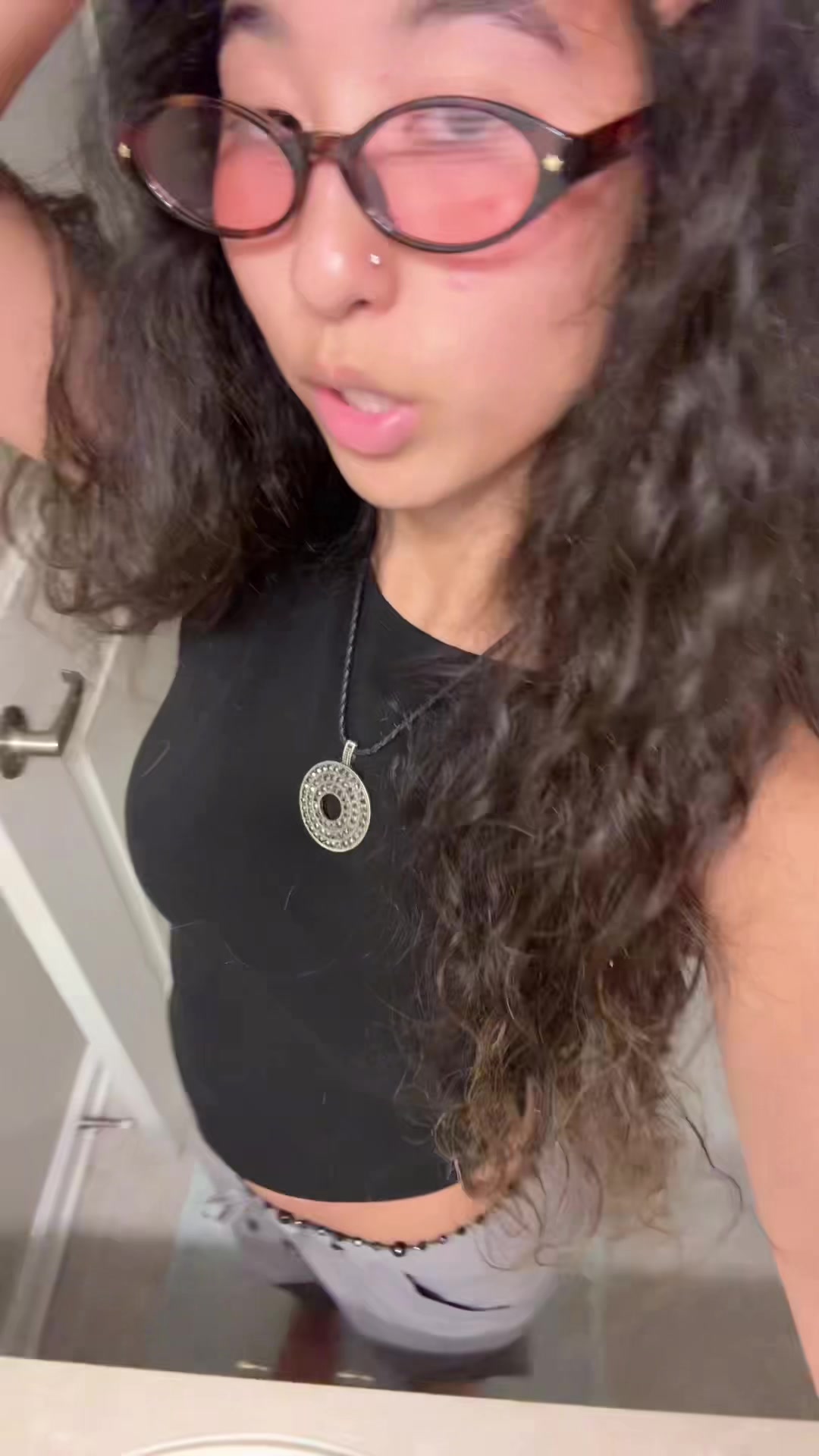 @whoareyou_906