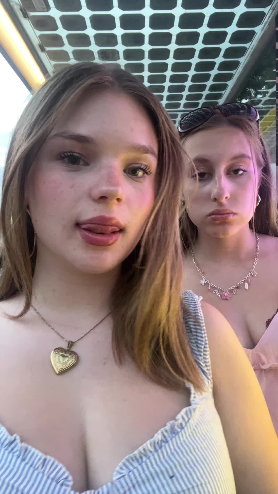 @flo🧁🧘🏼♀️⭐️🎨